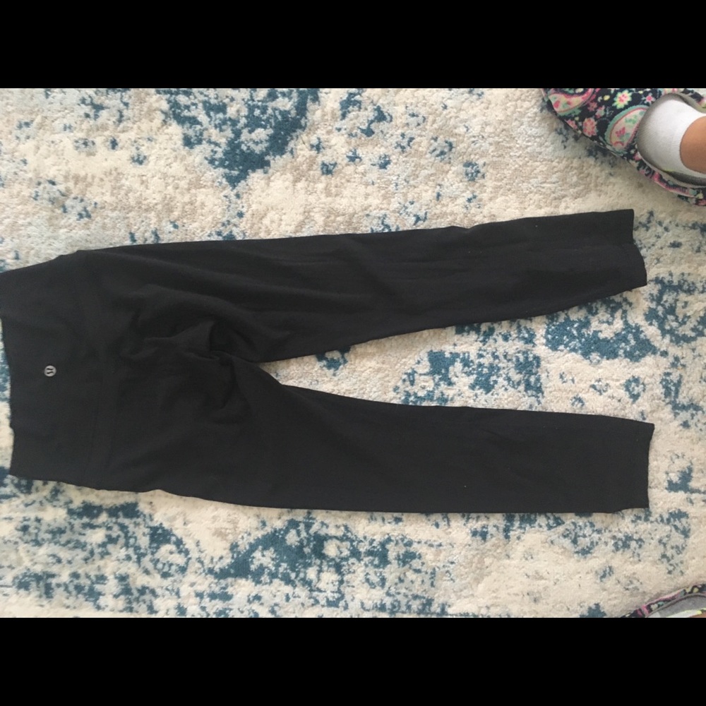 LuluLemon Work Out Pants